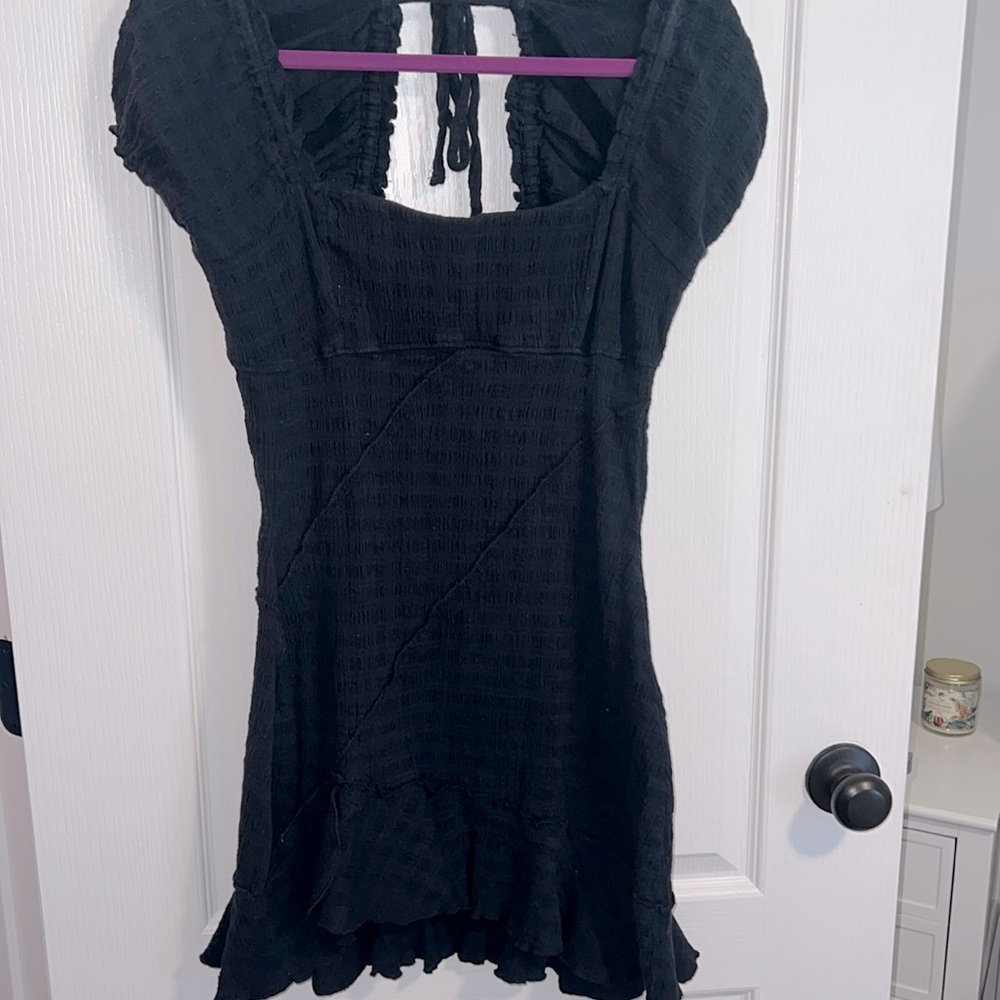 Free People, Black stitched mini dress, Tie back, Puffy sleeves